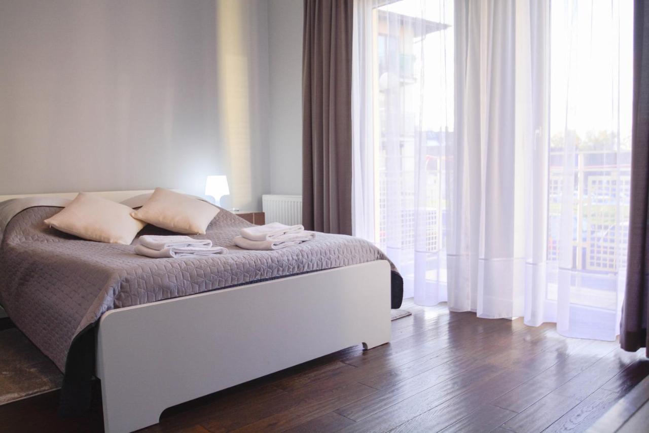 Apartamenty Bryza - Chelmonskiego - Parking - Centrum 슈비노우이스쳬 외부 사진